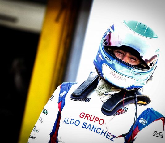 “Peluche” Cáceres por la 2° en el Top Race…