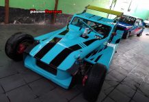 Lista para salir a pista, la Soprana de Damián Moreno…