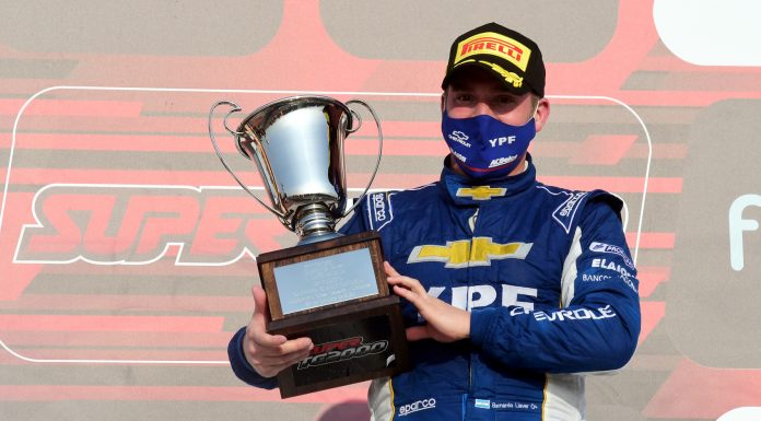 Mendoza en el podio, Llaver ganó, Santero 3° en el Alta Gracia…