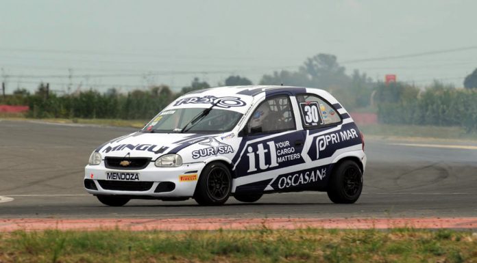 Tomi Martín va por una rápida revancha en el Turismo Pista