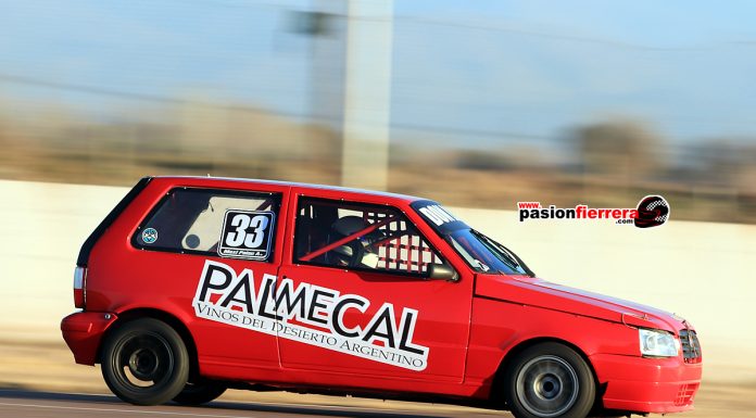 Series T.P 1.4, Máximo Palau ganó la primera, Uzarralde la segunda pero fue excluido, Palau larga desde la pole…