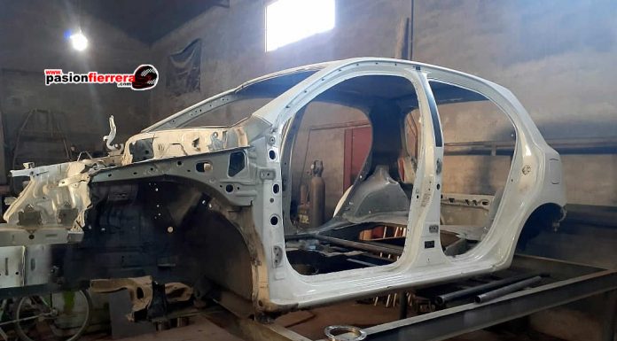 Encaminado, el Etios del JP Melia en el Taller de Ale Caimi, Juan Pablo se trabaja en la motorización…