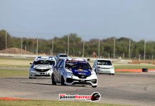 En pista Rodrigo Mole, en los papeles Abdo Girala, el Etios negro recargado por largada