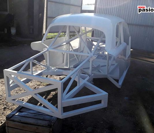 8 autos desde el taller de Barbay Motosport, a una semana de comenzar el Speedway así se prepara el equipo, autos 0km para Elias Pérez y Dario Agüero ¿Quién vuelve?…