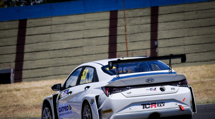 Nico Palau redondeó un buen fin de semana en su debut en el TCR Sudamericano…
