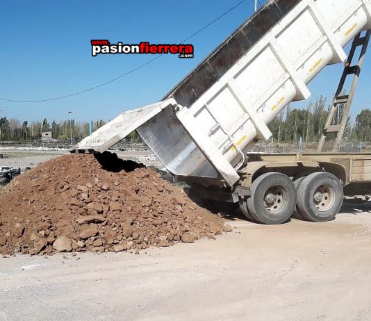 Siguen los trabajos en ASA, se comienza a recibir la arcilla…