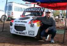 Varios trabajos en el Fiat 600 de Eduaro Sorroche en la previa del San Carlos, espera por la 4° fecha de la Fórmula 1100…