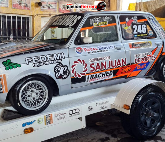 Con todo lo que necesita un auto de carrera, en venta impecable Fiat 128…