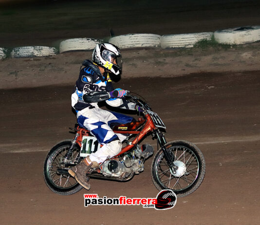 Campeonatos Motos: Besa, de la Rosa y Sánchez marcan el camino en las tres categorías de motos…