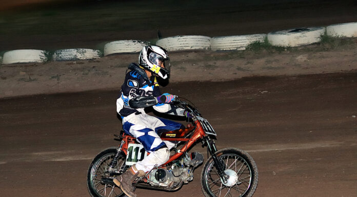 Campeonatos Motos: Besa, de la Rosa y Sánchez marcan el camino en las tres categorías de motos…