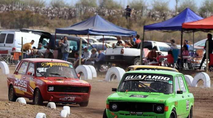 En pista Sebastián Guajardo en la Monomarca Fiat, en los papeles Marcelo Baccaro se alzó con la victoría….