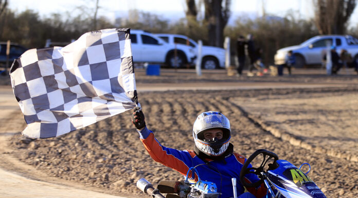 Carrerón entre Melo y Lucero en Master, El piloto de La Pampa se quedó con el uno en el circuito Carlos Giménez…