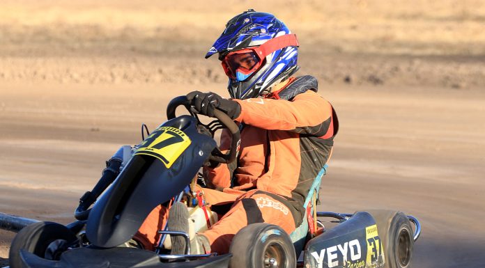 La victoria del Yeyo Racing en Cadeneros, Angel Segura ganó enmla primera final de la tarde…