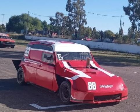 Un híbrido que pueda darte muchas satisfacciones, en venta Renault 4 con motor…