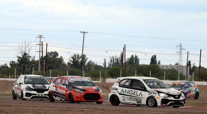 Ayrton Malizia ganó la serie de la Clase 2 en pista, pero por un recargo a Malizia hereda la victoria el piloto de Baroni, Facundo Della Motta…