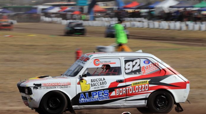 Solo tenes que llevar el buzo y el casco, en venta “147” listo para largar…