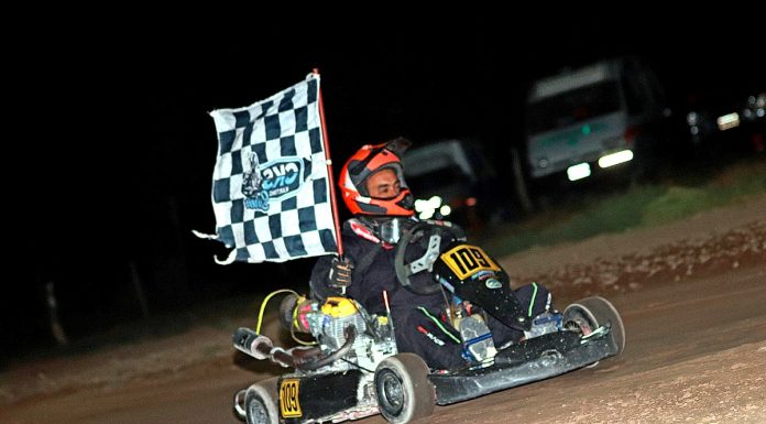 La primera victoria para Sebas Flores, Parecía para Belloto y Giménez pero finalmente en Master ganó el piloto de Salvador Motos…
