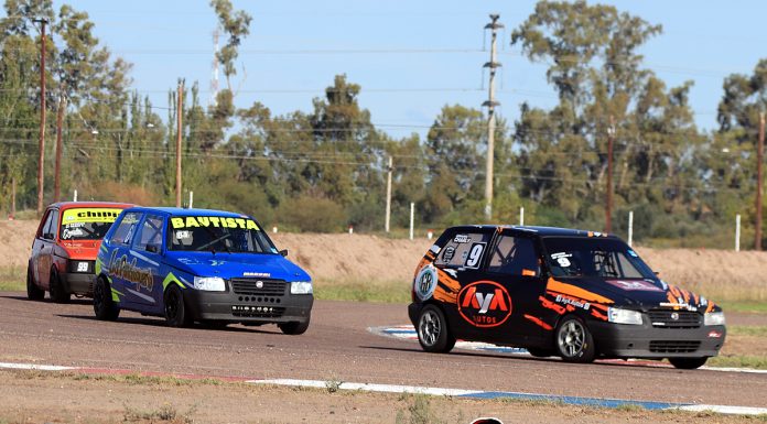 En la Clase 2, Federico Buj ganó la primera serie, Alberto Antich ganó la entretenida segunda batería de la clase intermedia…
