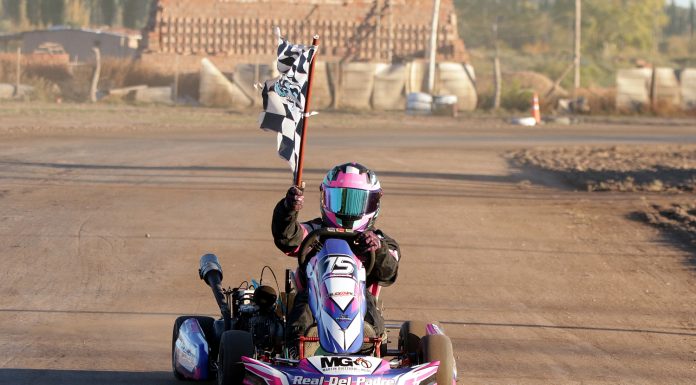 Debutó y ganó, triunfo de Emi Maldonado en Mayores 110cc, la juvenil corrió por primera y se llevó la victoria para Real del Padre….